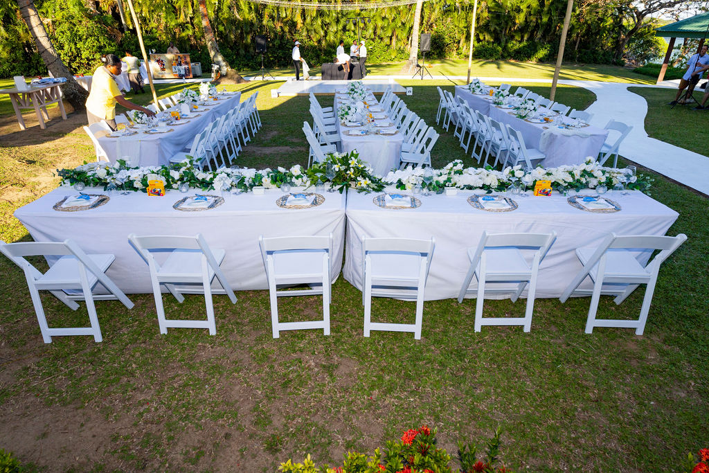 Lia & Matthew: Shangri-La Fijian - Gallery Image