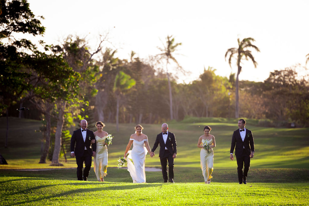 Lia & Matthew: Shangri-La Fijian - Gallery Image