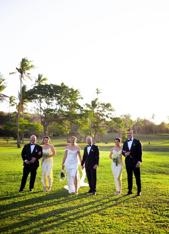 Lia & Matthew: Shangri-La Fijian - Gallery Image