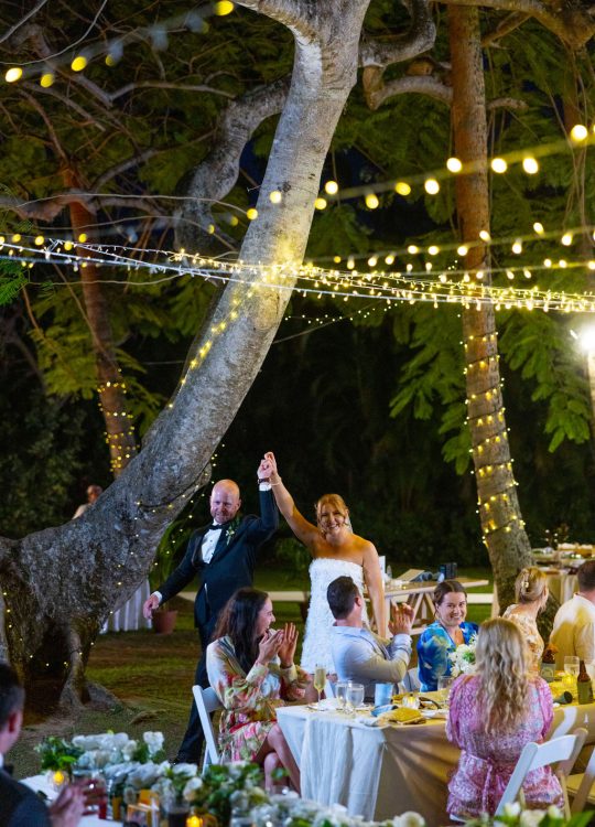 Lia & Matthew: Shangri-La Fijian - Gallery Image