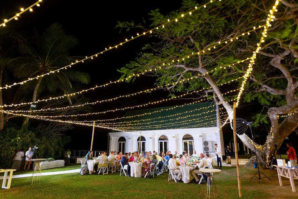 Lia & Matthew: Shangri-La Fijian - Gallery Image